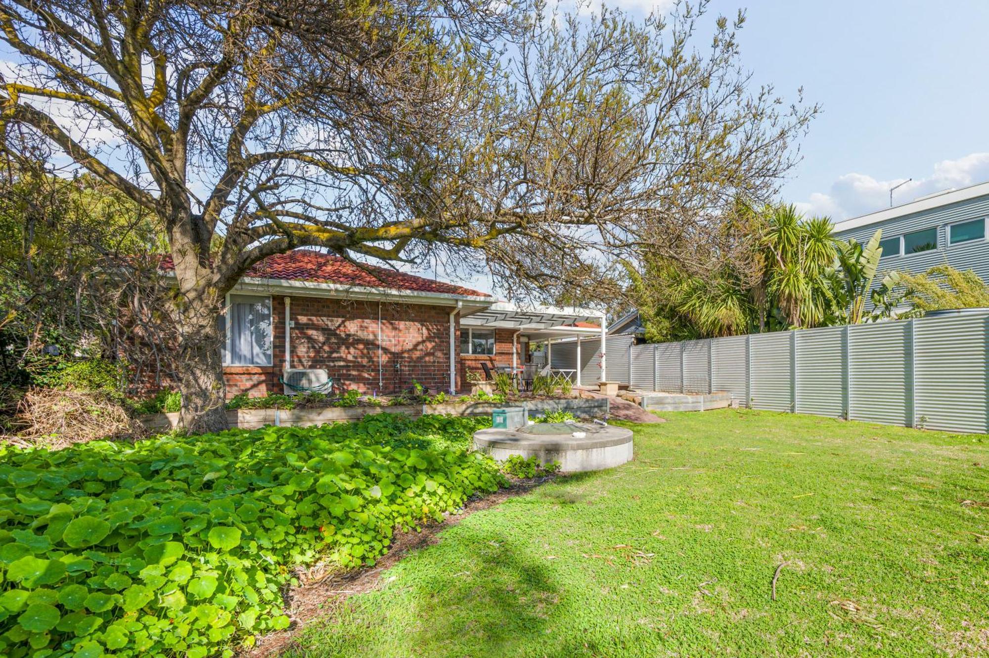 Rosie's - Port Willunga - C21 Southcoast Holidays *