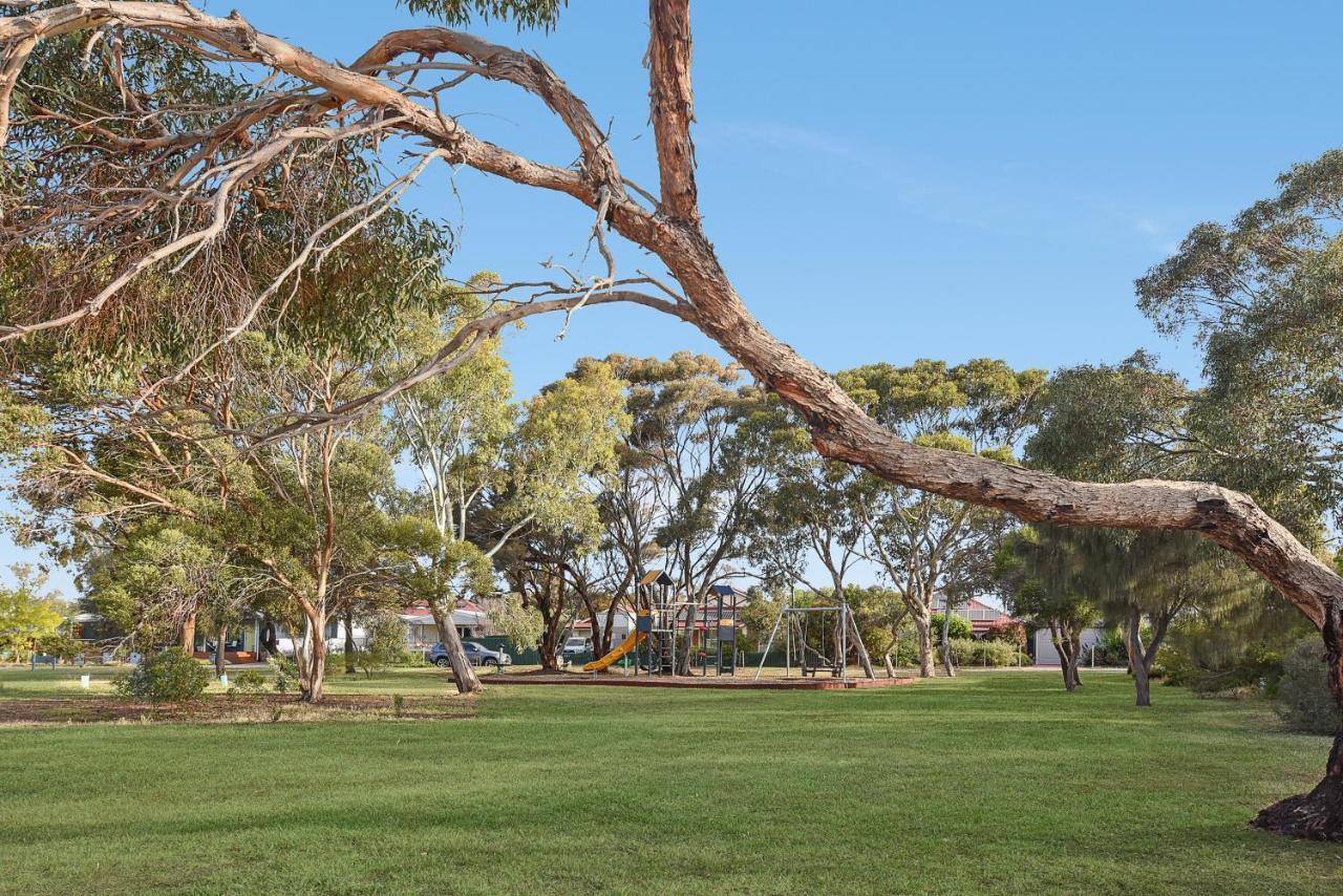 Rosie's - Port Willunga - C21 Southcoast Holidays *